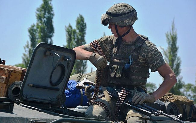 Боевики на Донбассе семь раз нарушили режим «тишины»