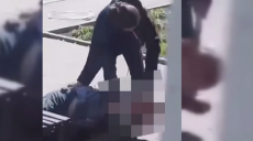 У Харкові жінка встромила ніж у голову чоловіка (відео)