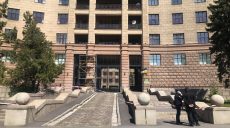 В центре Харькова в здании суда ищут взрывчатку