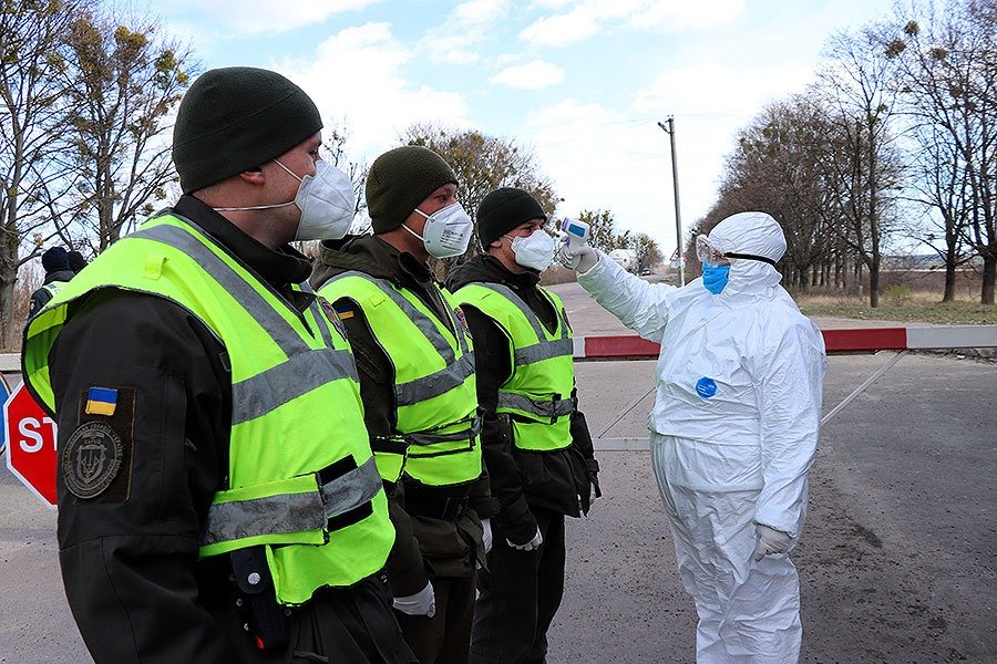 Строковця-нацгвардійця, у якого був COVID-19, виписали з інфекційної лікарні