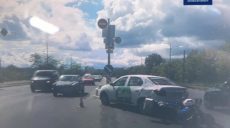 В Харькове мотоцикл столкнулся с автомобилем. Пострадала девушка