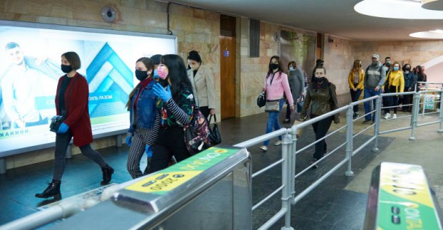 После ослабления карантина пассажиропоток в метро Харькова уменьшился вдвое