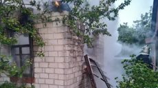 На Харьковщине спасли на пожаре двух человек