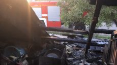 Жилой дом загорелся в Харькове (фото)