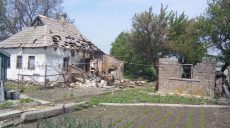Операция на Донбассе: минометным огнем повреждены дома мирных жителей (фото)