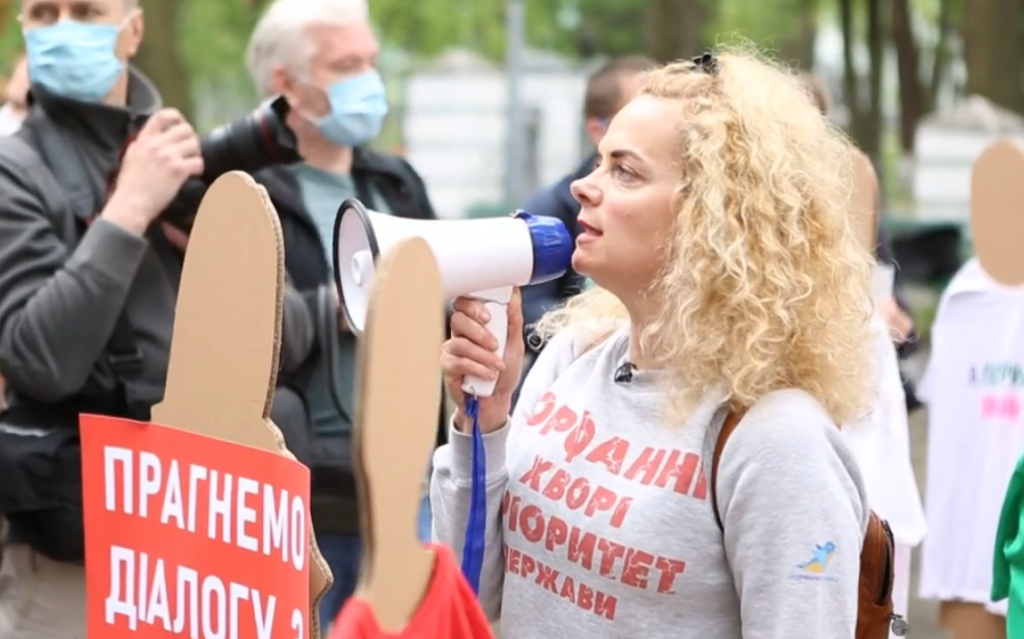 Харків’янам з рідкісними захворюваннями бракує життєво необхідних ліків (відео)