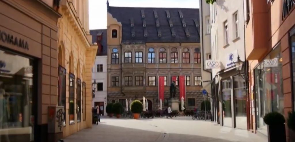 «Світ очима харків’ян»: Німеччина — 7 у світі за кількістю COVID-19, але карантин пом’якшують (відео)
