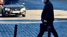 Украинцам обещают с 11 мая ограниченно открыть парки, магазины, парикмахерские