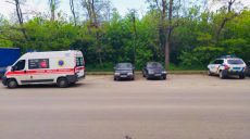 У Харкові стався напад на автівку бригади екстреної медицини