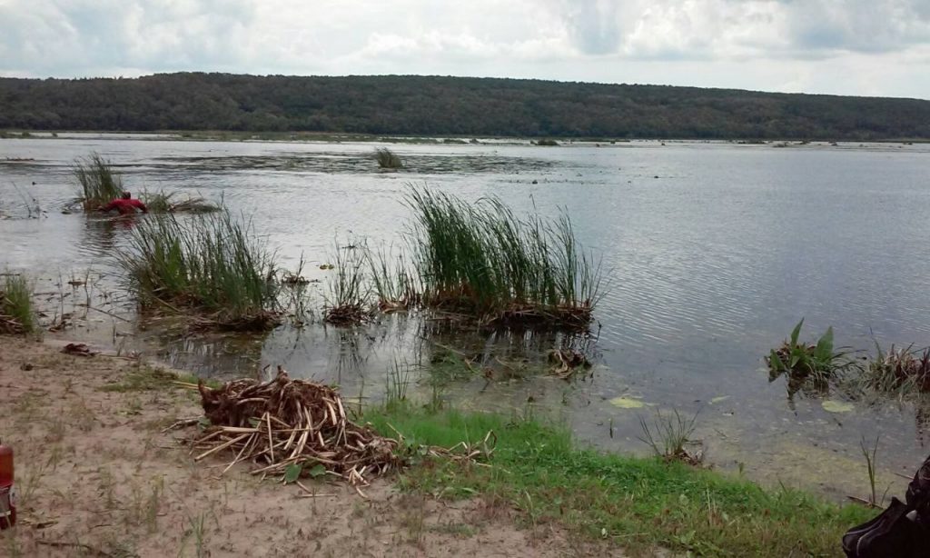 Рятувальники обстежили водойми у Зміївському районі