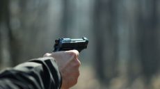 Поліціянти застосували зброю при затриманні розповсюджувачів наркотиків у Харкові