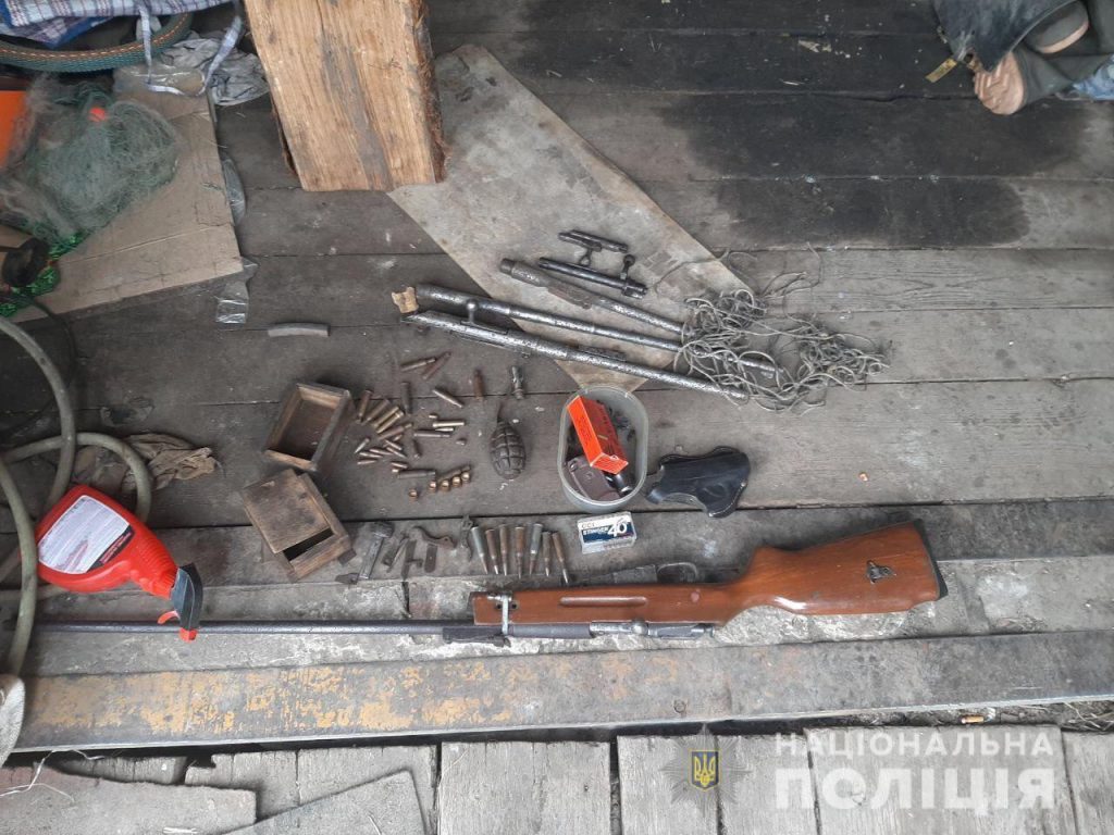 Полицейские Харьковщины изъяли из нелегального оборота почти 3000 единиц оружия