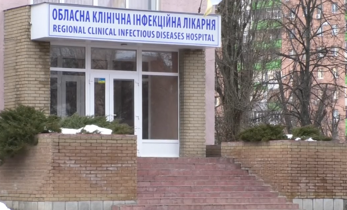 Харьковская «инфекционка» приняла больше пациентов с коронавирусом, чем было рассчитано