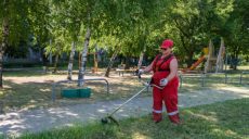 В Шевченковском районе Харькова приводят в порядок дворы жилых домов