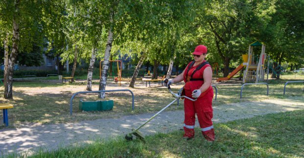 В Шевченковском районе Харькова приводят в порядок дворы жилых домов