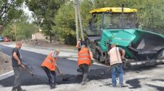 В Харькове, на Новой Баварии ремонтируют внутриквартальные дороги