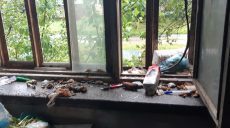 В Харькове на пожаре в многоэтажке спасли мужчину