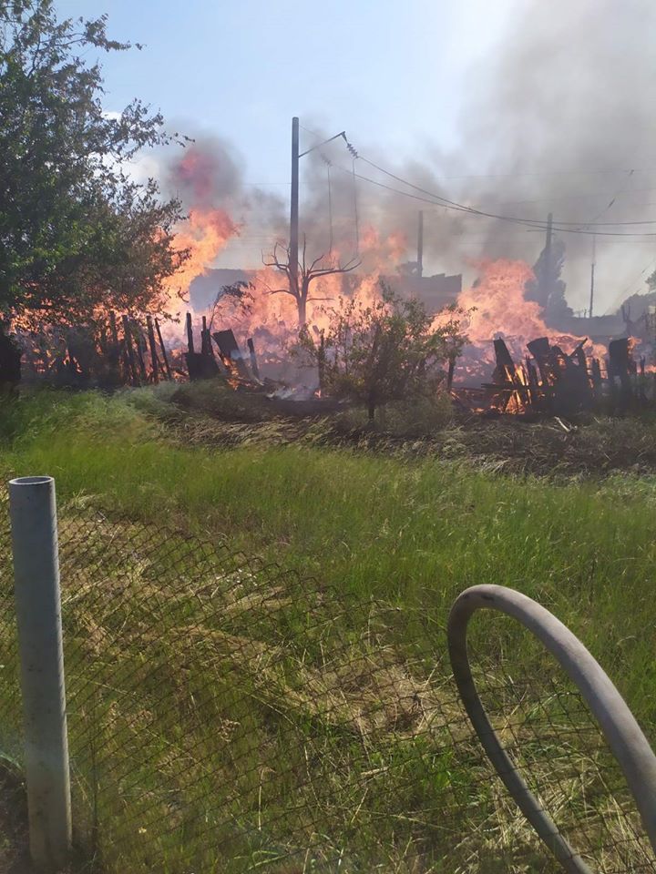 В Харькове ликвидировали пожар на железнодорожной станции (фото)