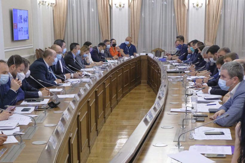 Наразі немає підстав для скасування чи перенесення ЗНО – прем’єр-міністр