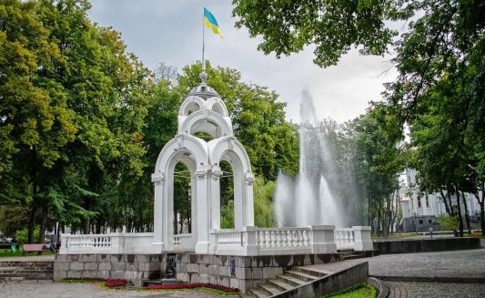 Побиття чоловіка у саду Шевченка: учасники конфлікту розповіли свої версії події (відео)