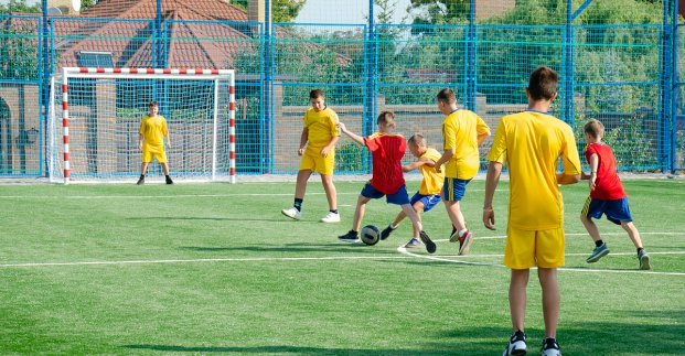 В Харькове реконструируют 13 школьных стадионов
