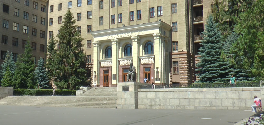 Студент ХНУ ім.Каразіна заявив про порушення у виші санітарних норм (відео)