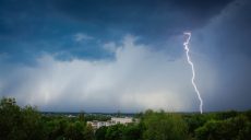 Жители города на Харьковщине испугались грозы