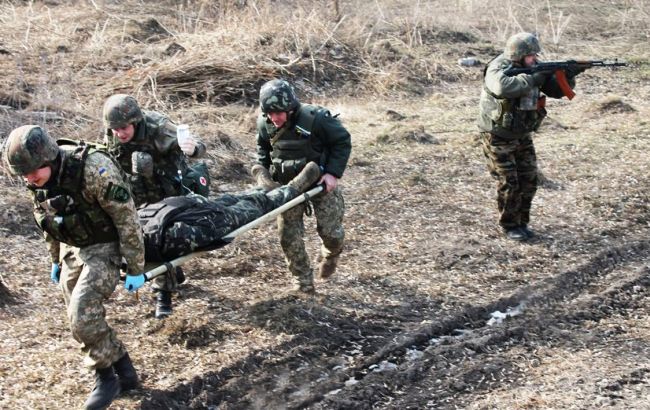 Боевики обстреляли силы ООС, есть раненный украинский военный