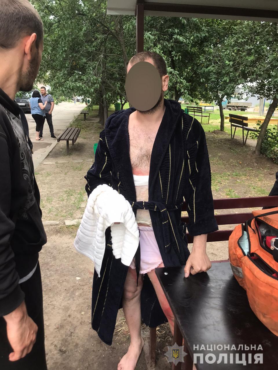 Поліціянти затримали чоловіка, який підпалив автівку у Харкові (фото)