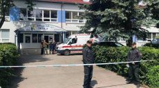 В Словакии мужчина с оружием ворвался в школу: один убитый, четверо раненых