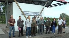 Мешканці Мерефи проти будівництва автомийки на березі річки (відео)