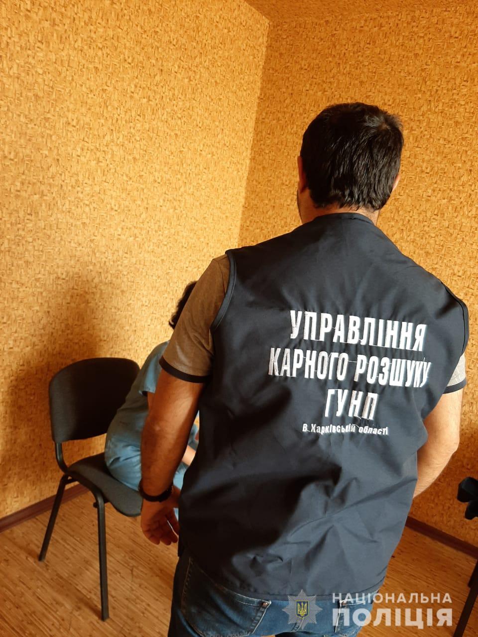 Две женщины под видом работниц соцслужбы меняли деньги пенсионеров на фальшивки