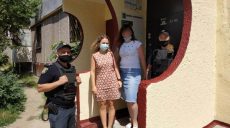 Полиция проверила семьи, в которых ранее зафиксировали факт домашнего насилия (фото)