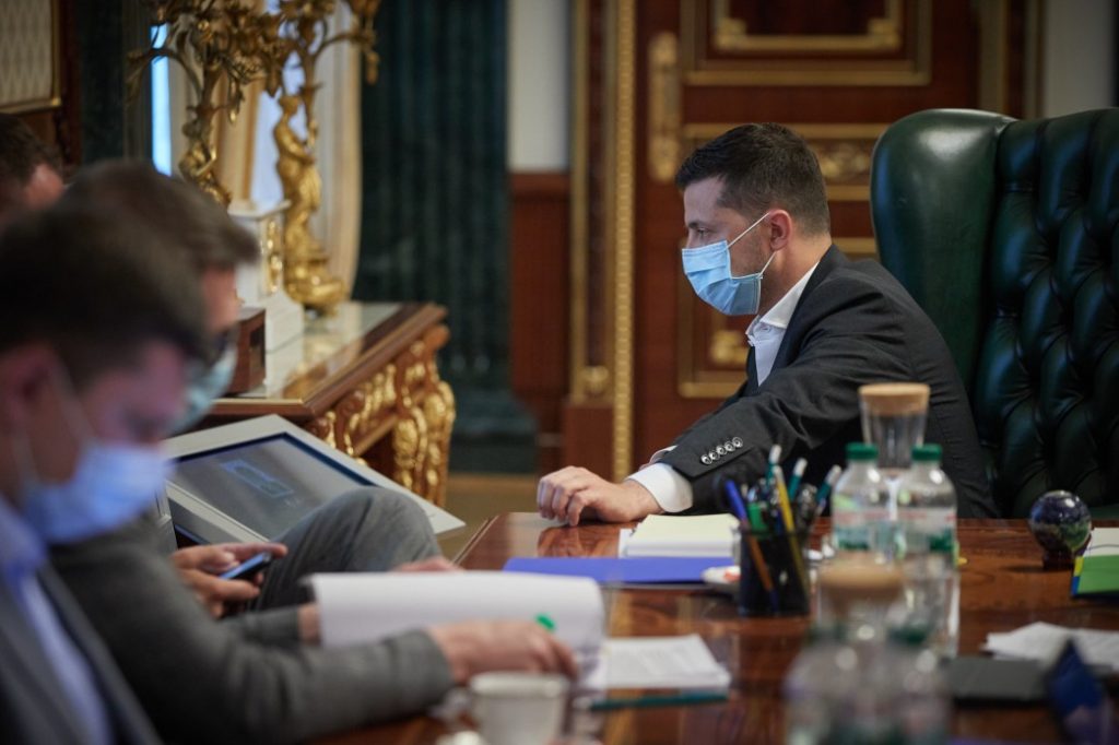 Зеленскому сообщили о конфликтной ситуации в Харьковской «инфекционке»