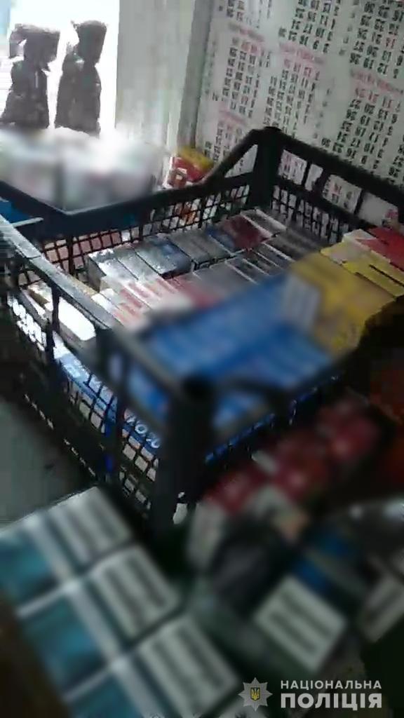 В Волчанском районе Харьковской области полицейские изъяли незаконные табачные изделия