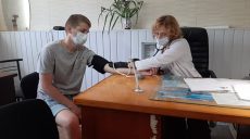 Выпускников школ можно призывать в армию только по их желанию