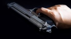 В больницу Харькова доставили двух мужчин с огнестрельными ранениями