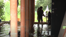 Рекордна злива у Харкові: для відкачки води з дворів та будинків залучили ДСНС (відео)