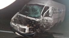 В Харьковской области произошло ДТП: машина всмятку, есть пострадавшие (фото)