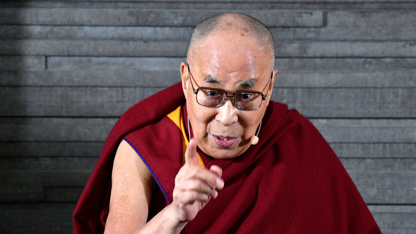 В честь своего 85-летия Далай-лама выпустил альбом с мантрами и учением (видео)