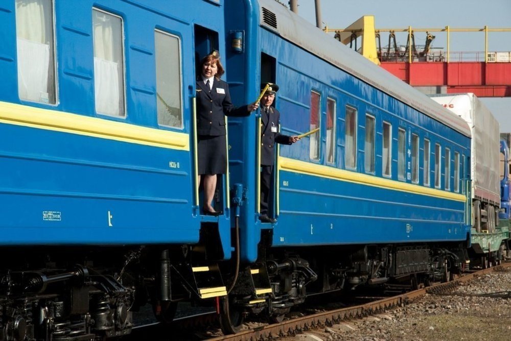 Доехать на поезде из Харьков в Киев и ездить по городу на метро можно будет по единому билету