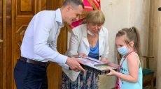 В Харьковской области наградили победителей конкурса детского рисунка «Мир и я»