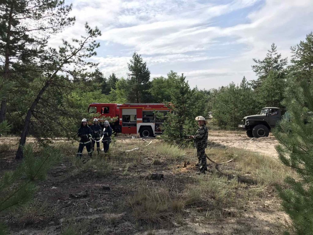 В Змиевском районе спасатели провели оперативные учения (фото)
