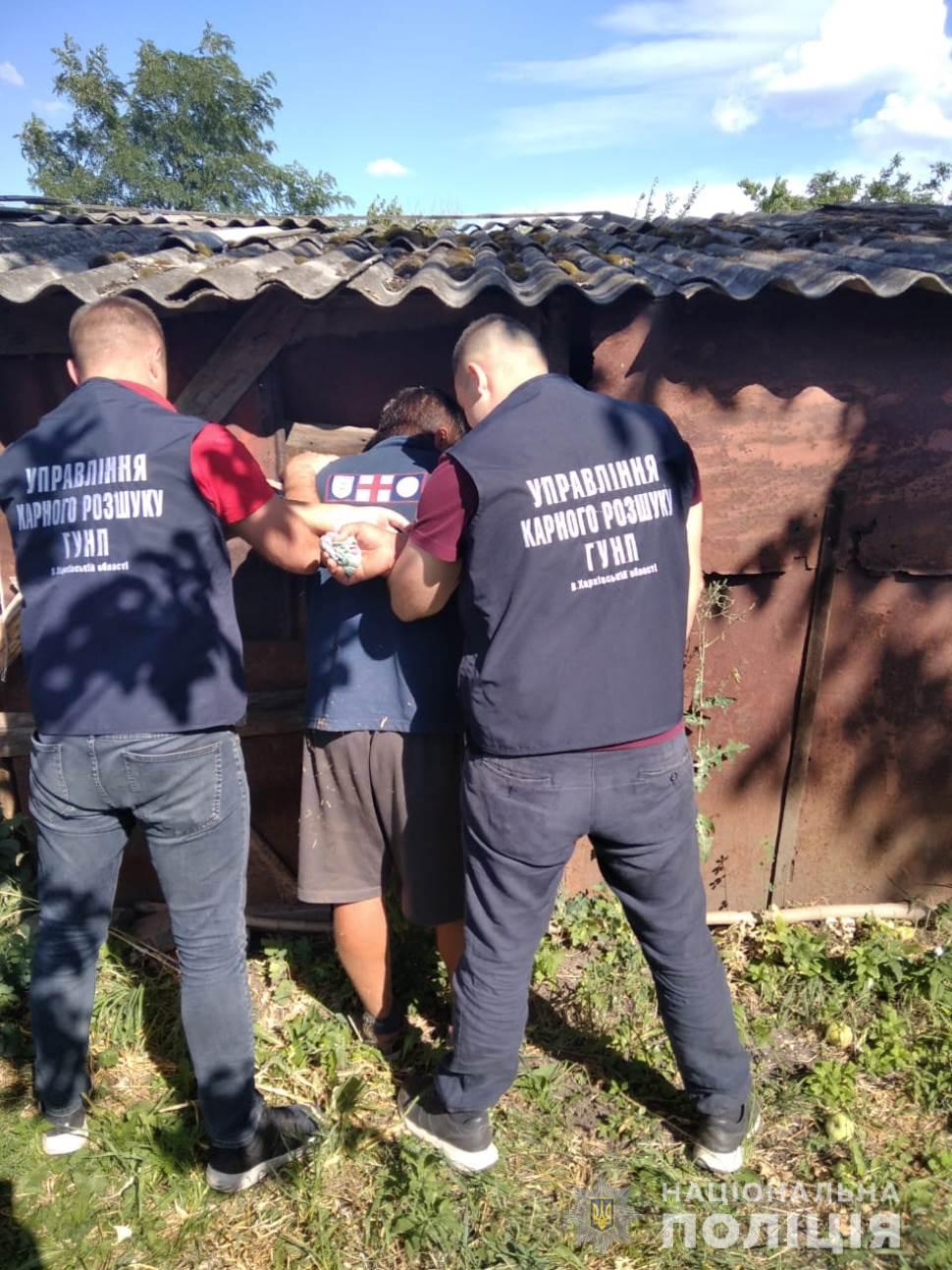 В Харьковской области задержали двух братьев, подозреваемых в убийстве (фото)