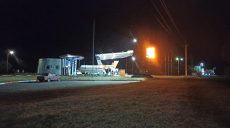 Пассажир такси угрожал пистолетом оператору АЗС (фото)