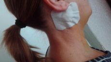 «Хотів перевірити – чи відключиться, чи зможе вижити»: мати розповіла чому її син накинувся із ножем на сусідку