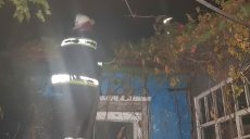 Под Харьковом горел заброшенный дом