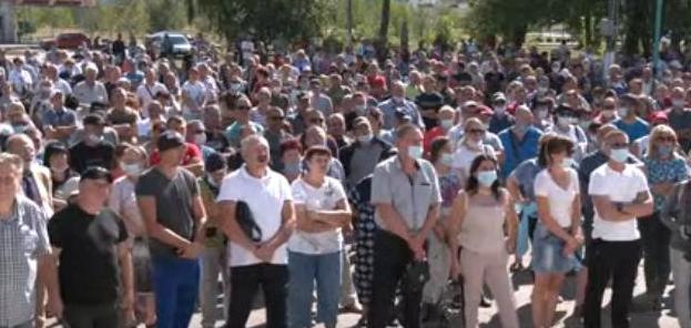 Как протестовали жители Андреевки против ромов (видео)