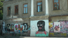 Харківські комунальники розповіли про боротьбу із вуличними малюнками (відео)