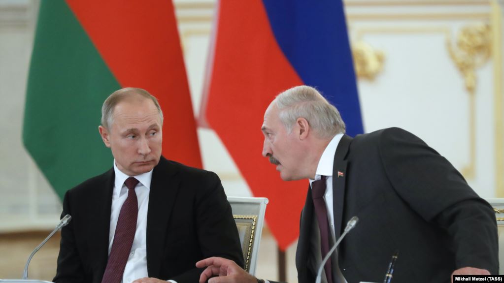 У Кремлі розповіли, що Лукашенко обговорював з Путіним